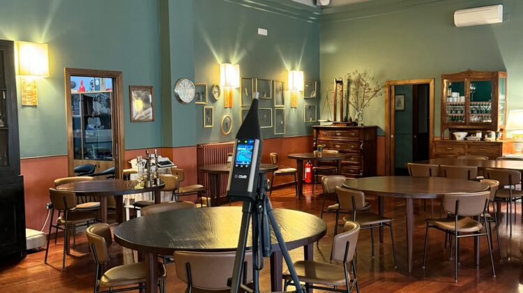 Acustic treatment in the restaurant